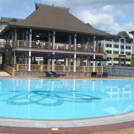 The Oasis Davao Condotel Eksteriør billede