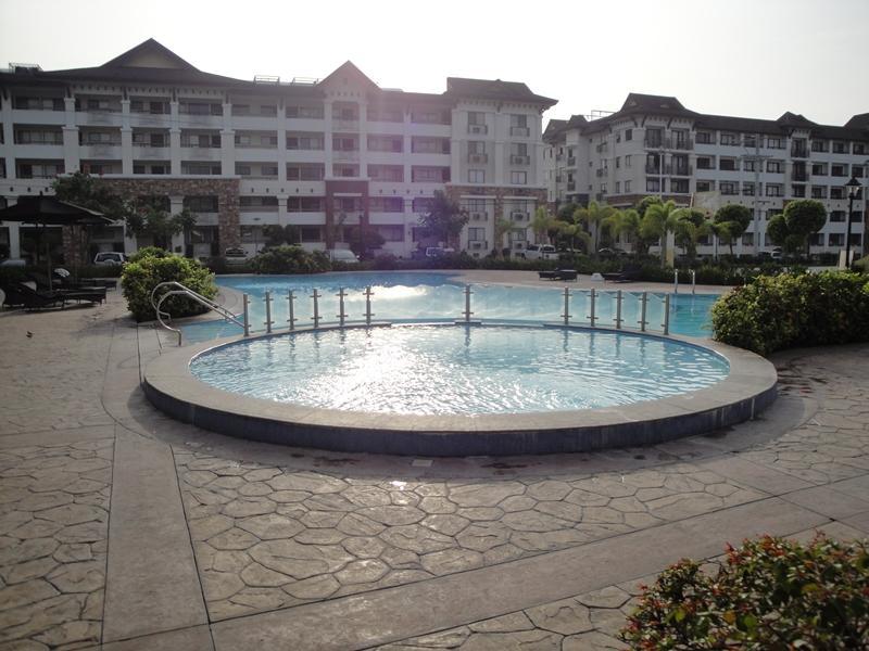 The Oasis Davao Condotel Eksteriør billede