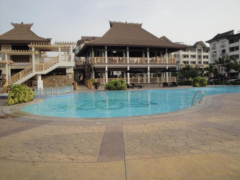 The Oasis Davao Condotel Eksteriør billede